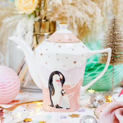 Penguin Teapot by Yvonne Ellen