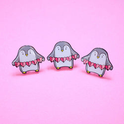 Garland Heart Holding Penguin Pin by Sian Shrimpton